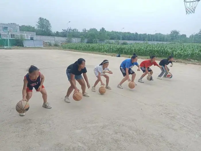 制定篮球交流计划以促进个人技能发展的方法_1